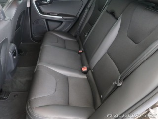 Volvo V60 2.0D4,110kW,Manuál 2016