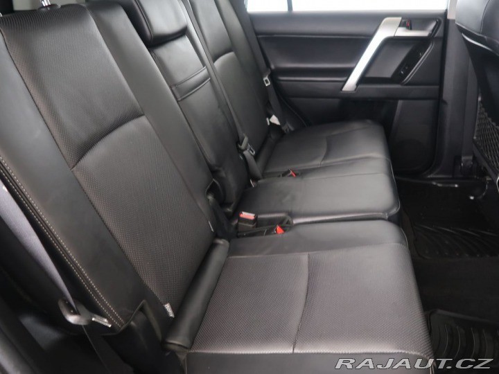 Toyota Land Cruiser 2.8D-4D,Executiv,CZ,4x4,A 2018