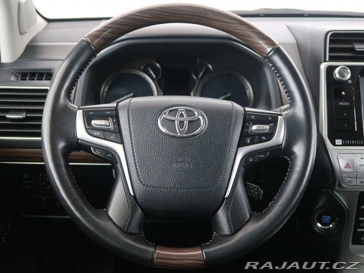 Toyota Land Cruiser 2.8D-4D,Executiv,CZ,4x4,A 2018