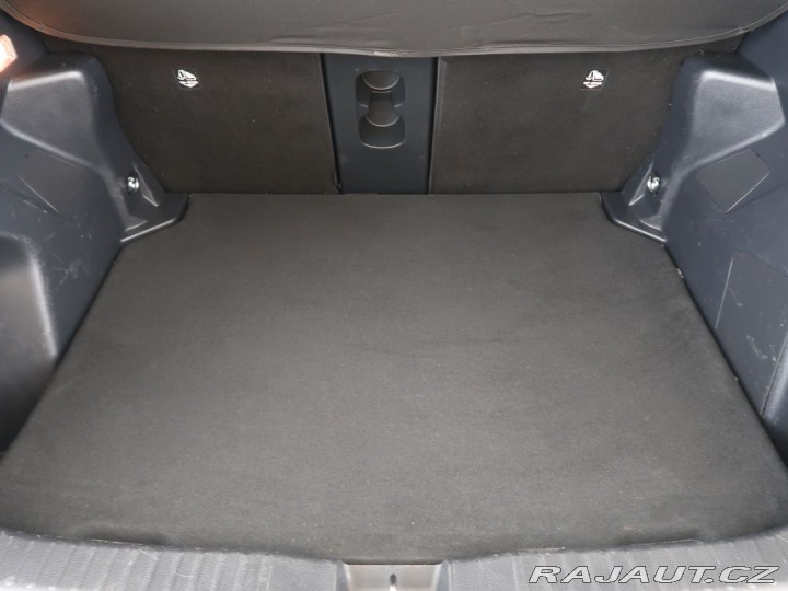 Toyota Yaris Cross 1.5Hybrid,CZ,1Maj,Executi 2023