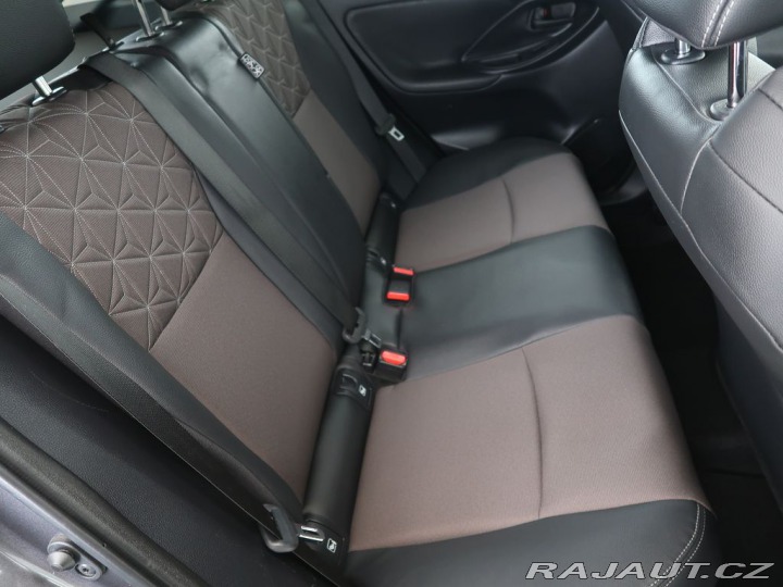 Toyota Yaris Cross 1.5Hybrid,CZ,1Maj,Executi 2023