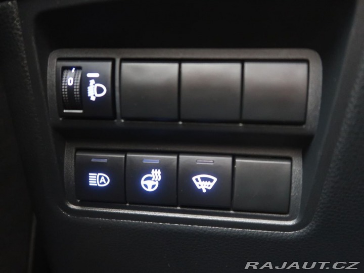 Toyota Yaris Cross 1.5Hybrid,CZ,1Maj,Executi 2023