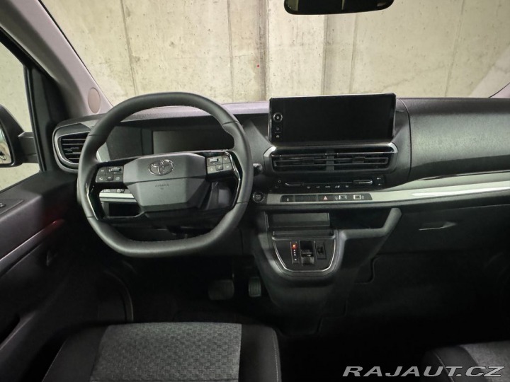 Toyota ProAce Verso L2 Family 2.0 AT 2026