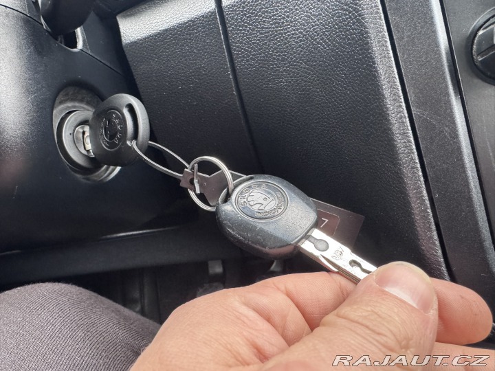 Škoda Roomster 1,2 TSI 63 KW STK SŠA 2011