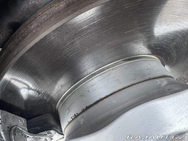 Škoda Octavia SCOUT 4X4 2,0 TDI 103 KW 2009