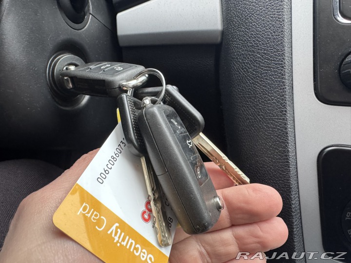 Škoda Octavia SCOUT 4X4 2,0 TDI 103 KW 2009