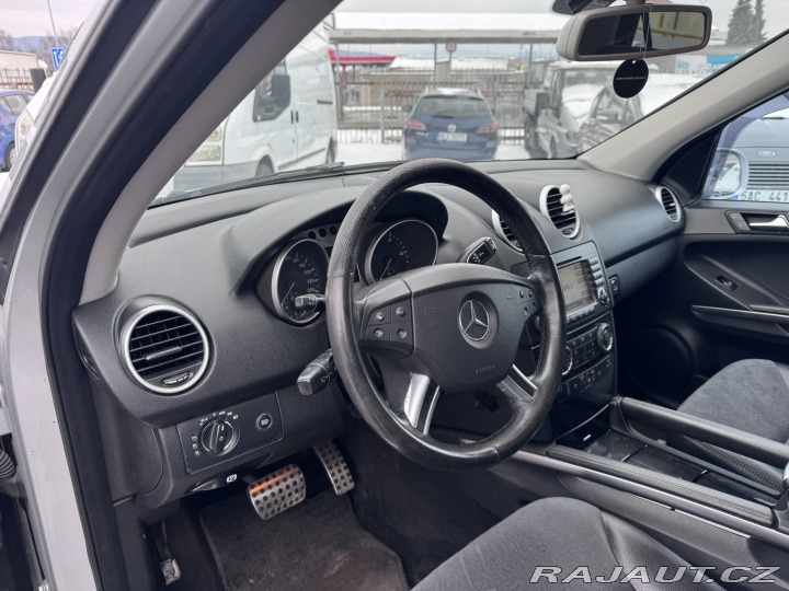Mercedes-Benz M ML 320 3,0D V6 165KW ČR 2005
