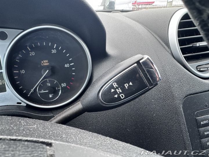 Mercedes-Benz M ML 320 3,0D V6 165KW ČR 2005