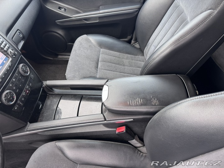 Mercedes-Benz M ML 320 3,0D V6 165KW ČR 2005