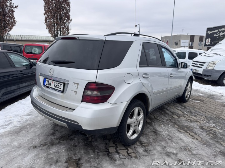 Mercedes-Benz M ML 320 3,0D V6 165KW ČR 2005
