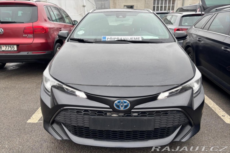 Toyota Corolla 2,0 VVTi HEV 135kW CVT VŮ
