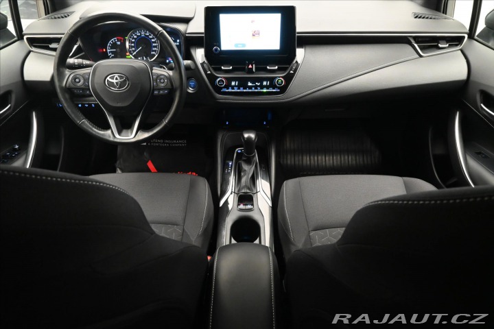 Toyota Corolla 2,0 VVTi HEV 135 kW CVT Z 2022