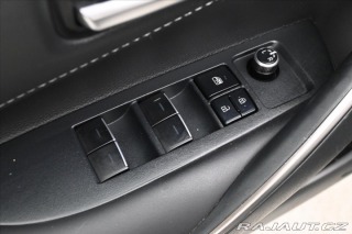 Toyota Corolla 2,0 VVTi HEV 135 kW CVT Z 2022