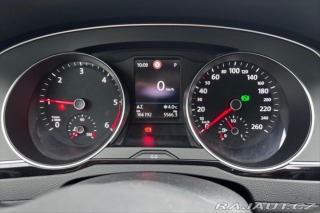 Volkswagen Passat 2,0 TDI 110 kW DSG Busine 2022