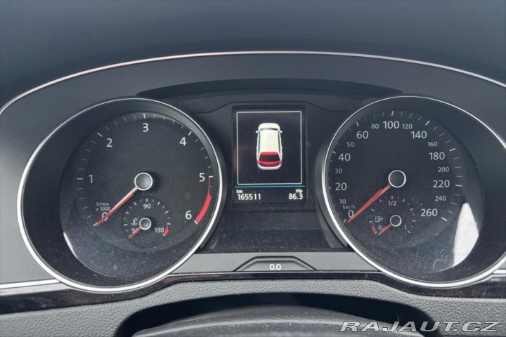 Volkswagen Passat 2,0 TDI 110 kW DSG Busine 2022