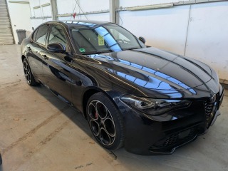 Alfa Romeo Giulia 2.0 T 206kW Q4 Competizio