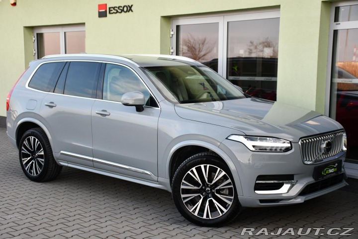 Volvo XC90 T8 AWD RECHARGE REZERVACE 2024