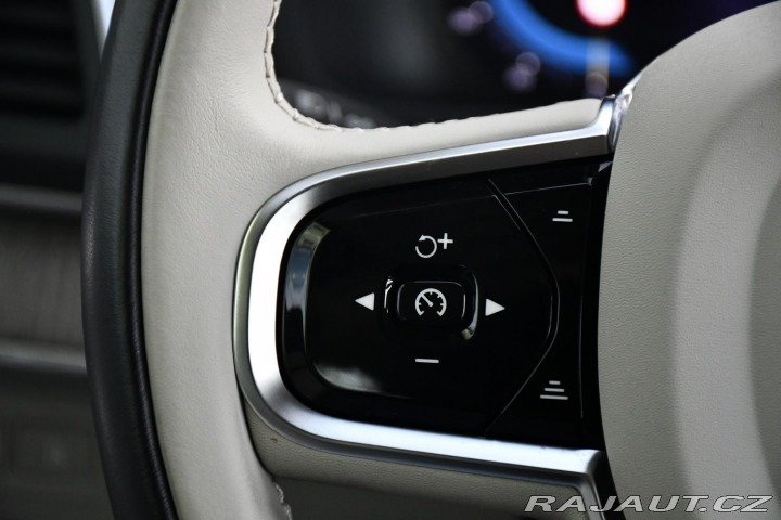 Volvo XC90 T8 AWD RECHARGE SoH 100% 2024