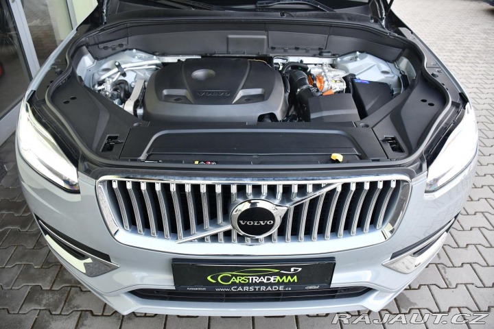 Volvo XC90 T8 AWD RECHARGE REZERVACE 2024