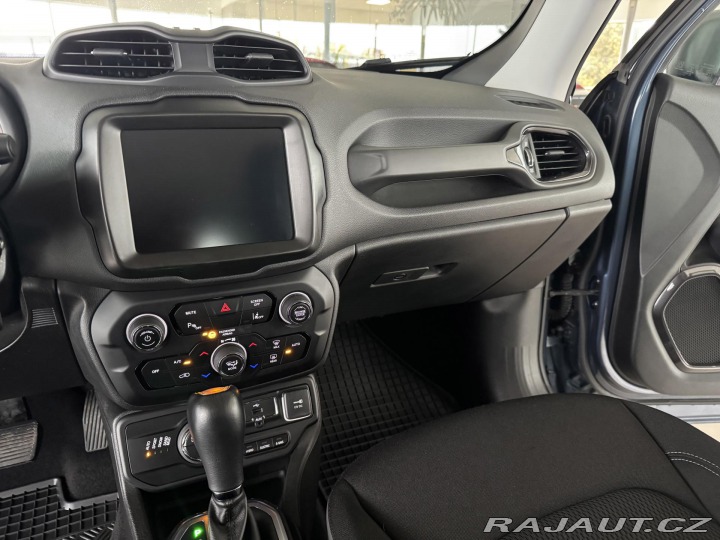 Jeep Renegade 1,3T 4xe*AWD*REZERVACE! 2022