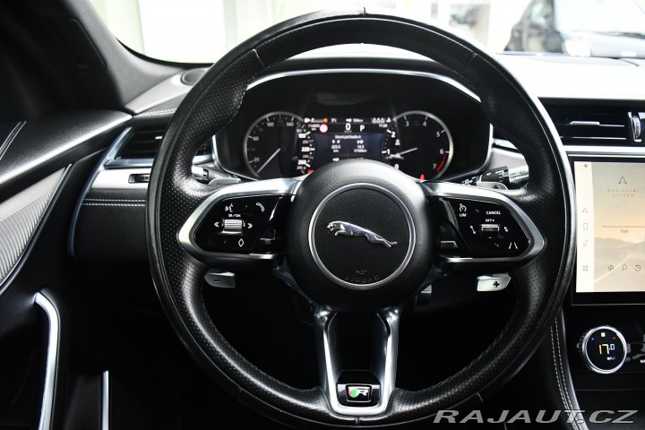 Jaguar F-Pace P250 AWD REZERVACE 2022
