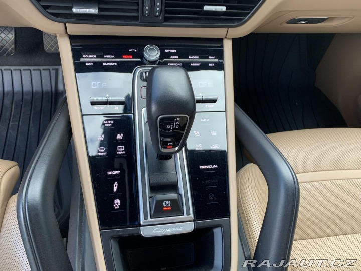 Porsche Cayenne 3.0i, 250KW, MATRIX, AUDI 2019