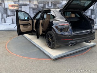Porsche Cayenne 3.0i, 250KW, VZDUCH, ZÁRU 2019