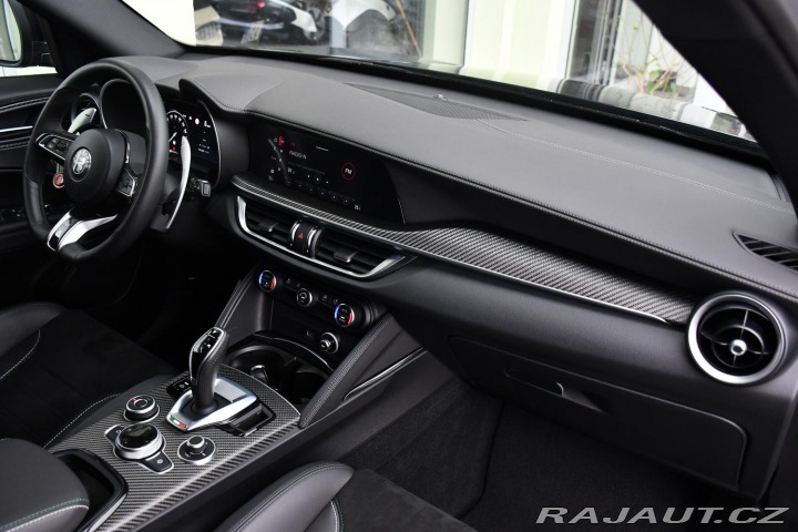 Alfa Romeo Stelvio 2.9V6 Bi-T.382 kW QUADRIF 2024