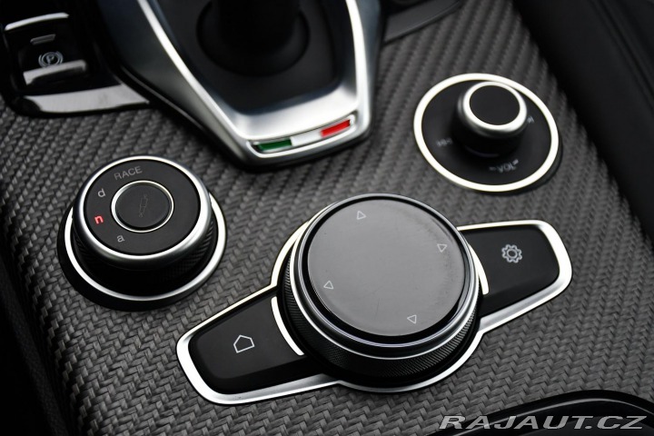 Alfa Romeo Stelvio 2.9V6 Bi-T.382 kW QUADRIF 2024