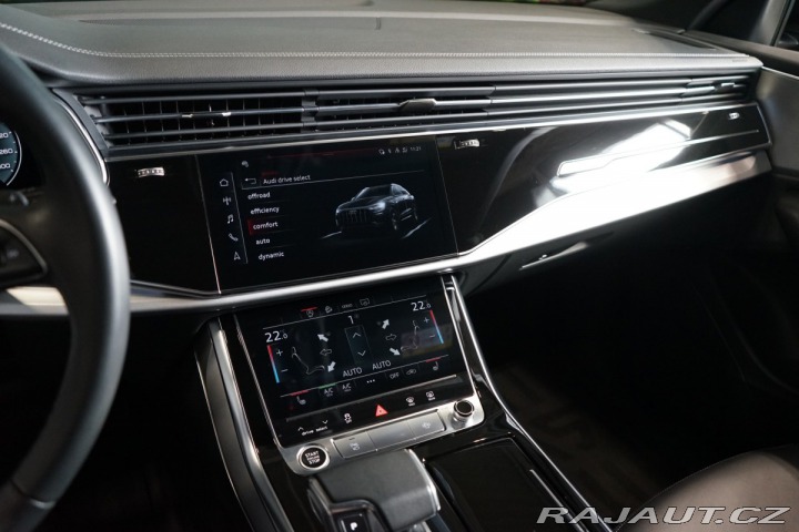 Audi Q8 55TFSI*QUATTRO*KAMERA*LED 2023