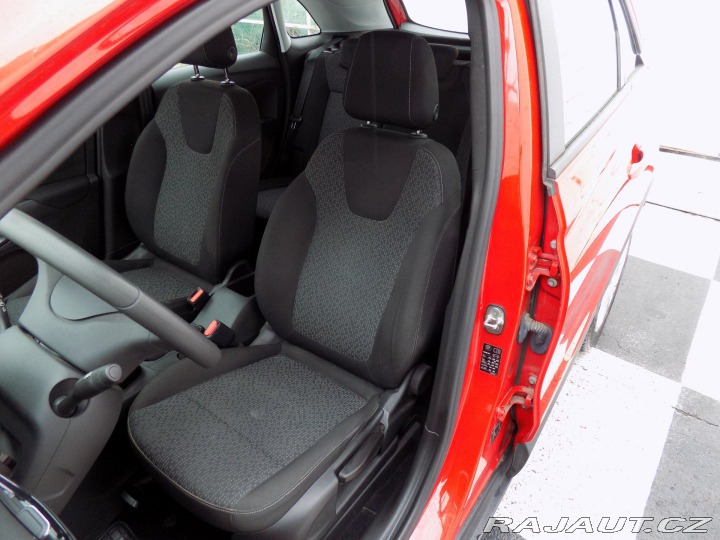 Opel Crossland X 1.2/Activ/1.Maj.ČR/Klima/ 2017