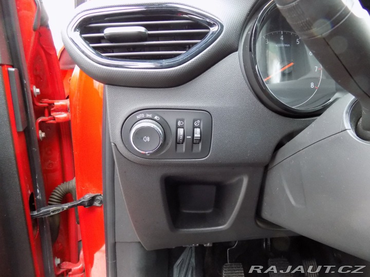 Opel Crossland X 1.2/Activ/1.Maj.ČR/Klima/ 2017