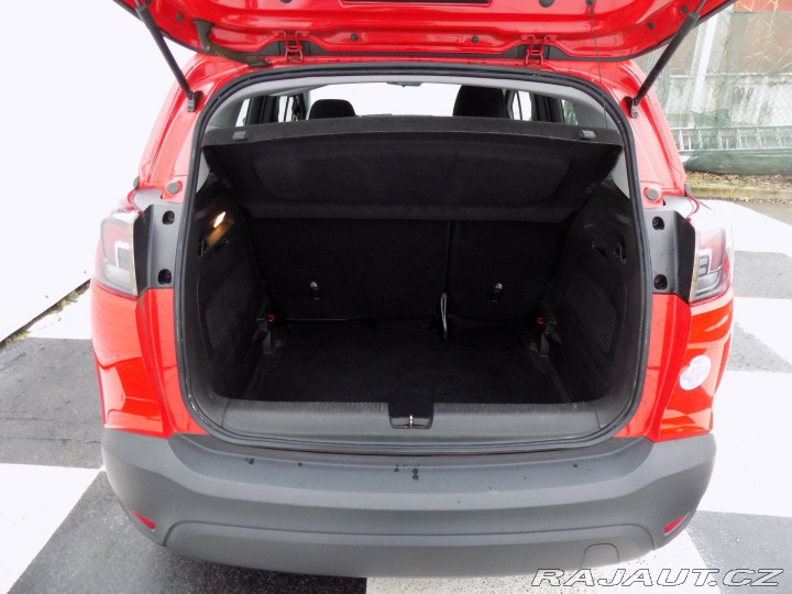 Opel Crossland X 1.2/Activ/1.Maj.ČR/Klima/ 2017
