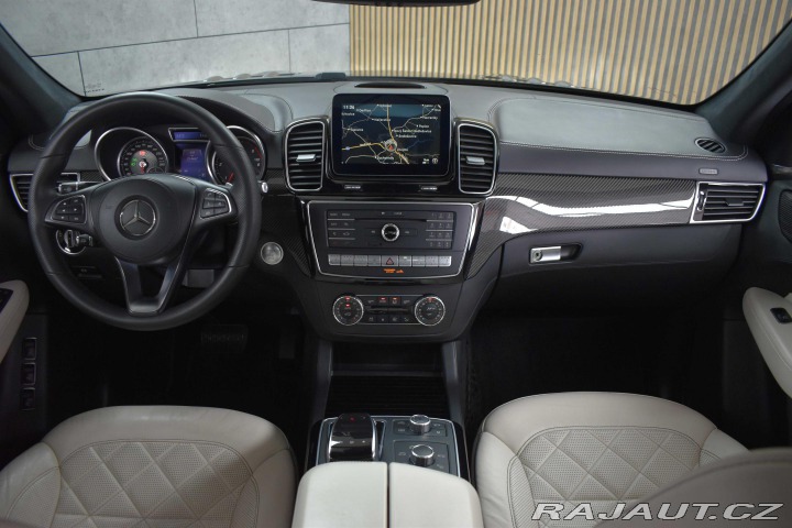 Mercedes-Benz GLS 350d AMG*DESIGNO*TAŽNÉ*7. 2016