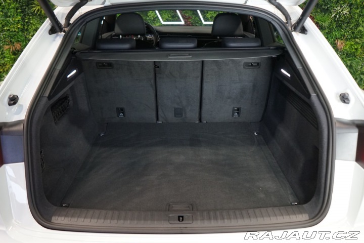 Audi Q8 55TFSI*QUATTRO*KAMERA*LED 2023