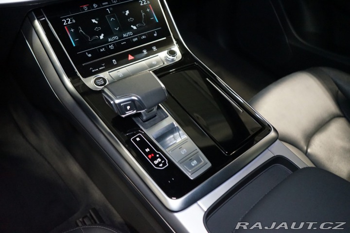 Audi Q8 55TFSI*QUATTRO*KAMERA*LED 2023