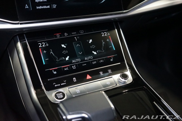 Audi Q8 55TFSI*QUATTRO*KAMERA*LED 2023