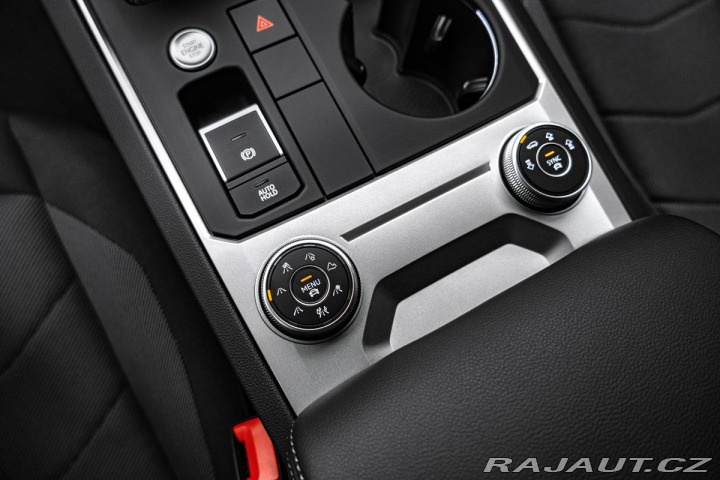 Volkswagen Touareg 3,0TDI 170kW, Vzduch, LED 2023