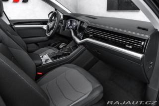 Volkswagen Touareg 3,0TDI 170kW, Vzduch, LED 2023