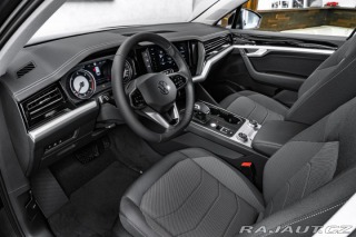Volkswagen Touareg 3,0TDI 170kW, Vzduch, LED 2023