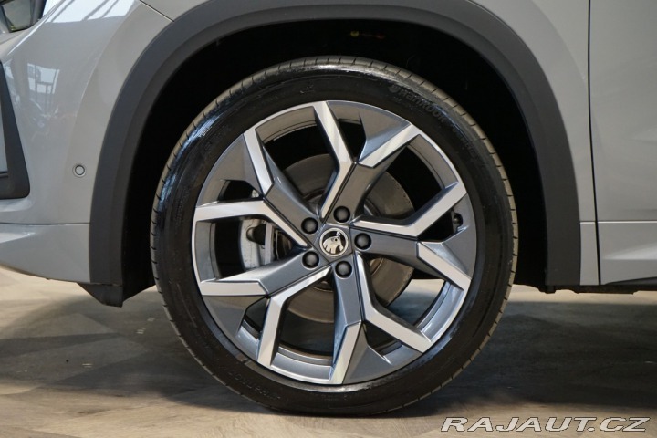 Škoda Kodiaq 2.0 TDI*4X4*SPORTLINE*PAN 2025