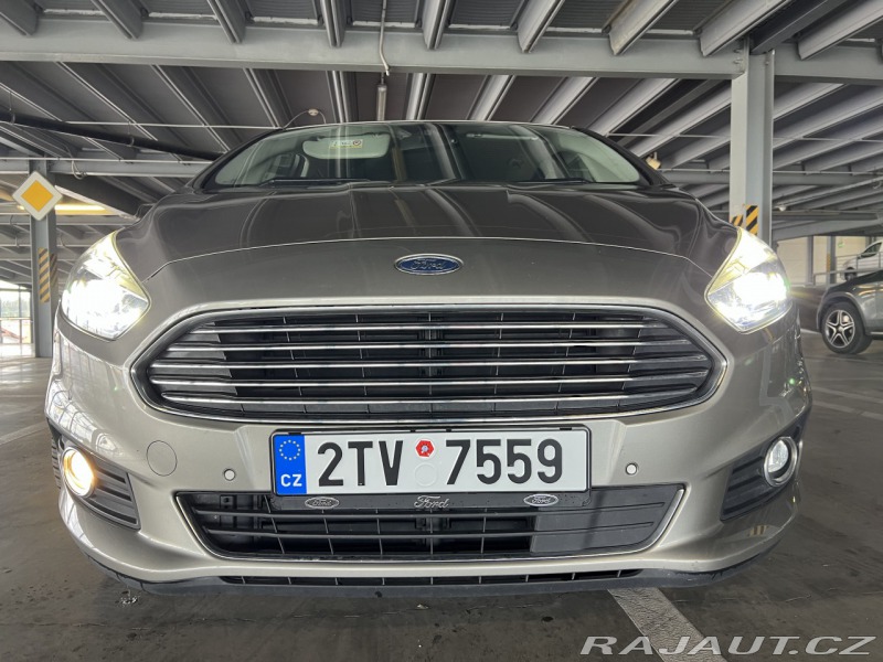 Ford S-MAX 