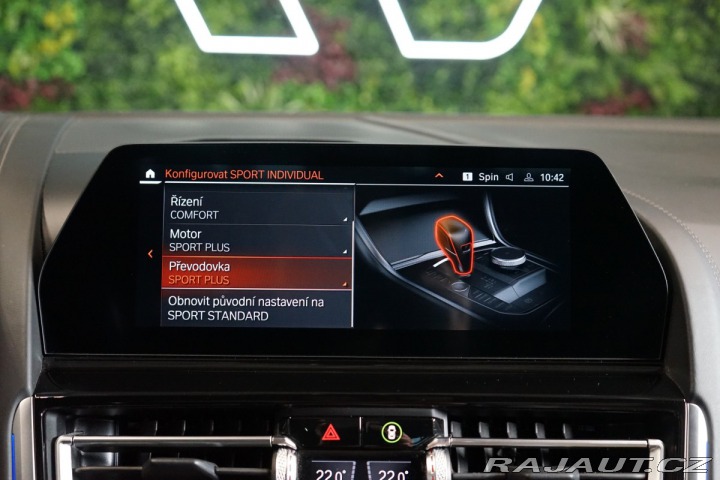 BMW 8 840i*XDRIVE*B&W*PANO* 2022