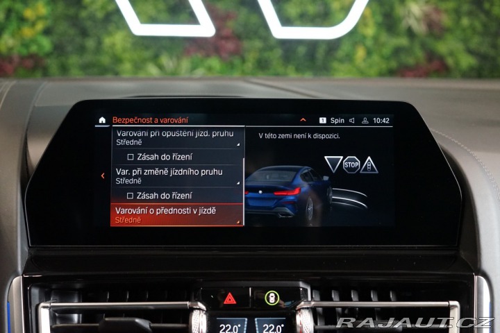 BMW 8 840i*XDRIVE*B&W*PANO* 2022