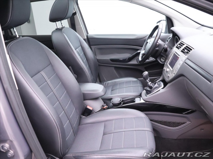 Ford Kuga 2,0 TDCI 103kW AWD Titani 2012