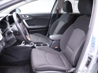 Kia Ceed 1,5 T-GDI 117kW GT-Line C 2022