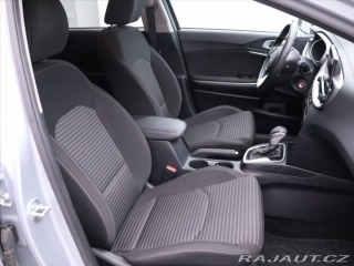 Kia Ceed 1,5 T-GDI 117kW GT-Line C 2022