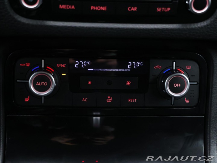 Volkswagen Touareg 3,0 TDI V6 150kW Automat 2012