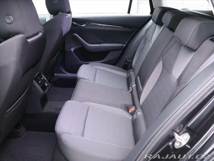 Škoda Octavia 2,0 TDI 85kW Ambition DSG 2023