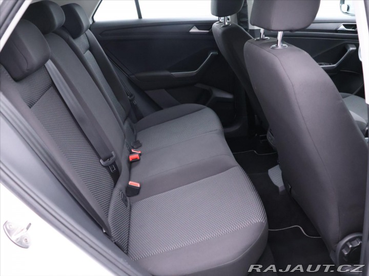 Volkswagen T-Roc 1,0 TSI 85kW Aut.klima CZ 2018